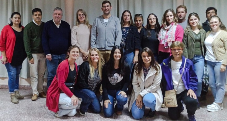 Renovaron la Asociación Coop de la Escuela 13 ARCO IRIS