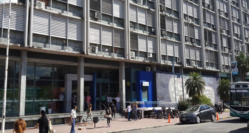 Descontarán los días a los docentes que adhieran al paro en Entre Ríos