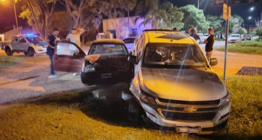 Violento choque en la madrugada de este Sábado en Urdinarrain