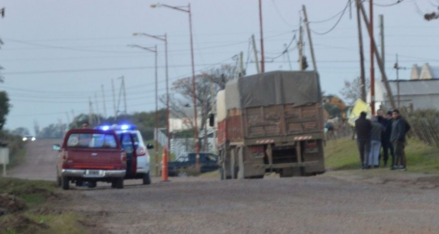 EL CAMION QUE APLASTÓ A SU PROPIO DUEÑO LO MANEJABA OTRA PERSONA