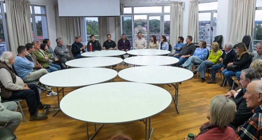 Michel y Bahl se reunieron con empresarios y referentes hoteleros, gastronómicos y del turismo por la fuerte crisis del sector