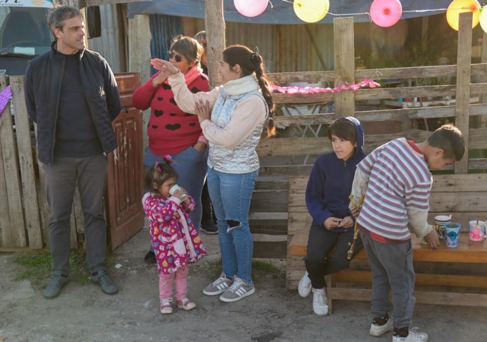 Michel criticó la falta de fondos para comedores y merenderos comunitarios