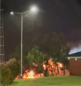 En la noche de Tormenta, se Produjo un Incendio en el Polideportivo Municipal de ALDEA SAN ANTONIO