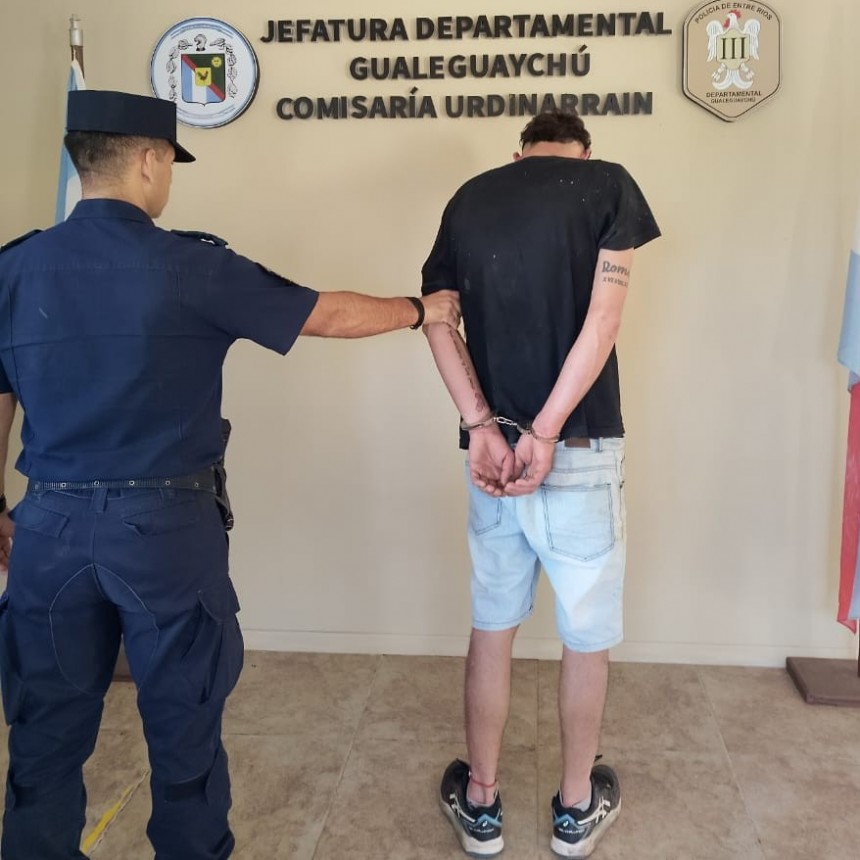 DETENIDO POR RESISTENCIA A LA AUTORIDAD Y LESIONES A UN POLICÍA